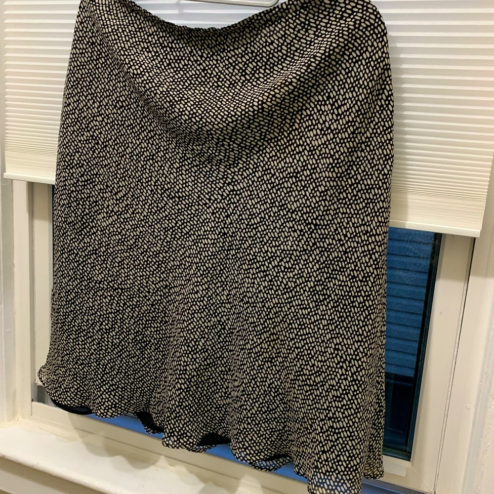 New without tag skirt